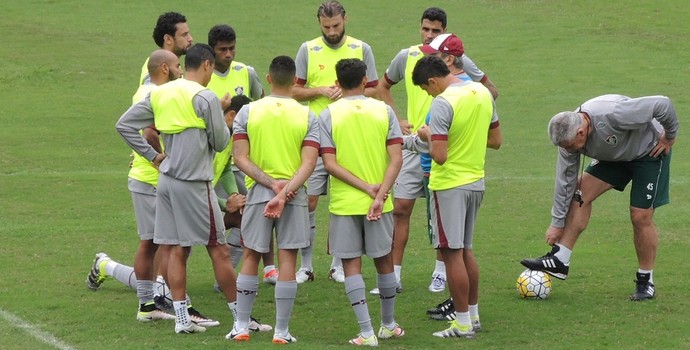 Treino Fluminense (Foto: Hector Werlang) Treino Fluminense (Foto: Hector Werlang)