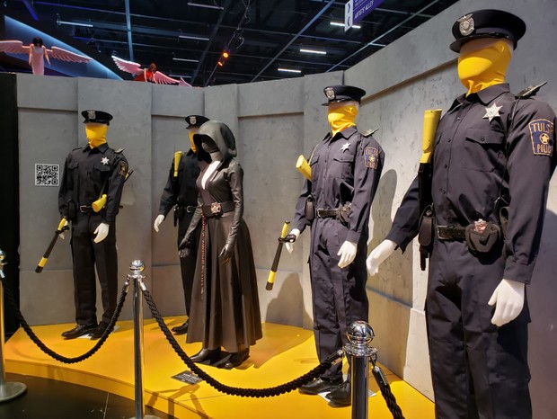 Figurinos de Watchmen na CCXP 2019 (Foto: Rafael Cusato/Quem)
