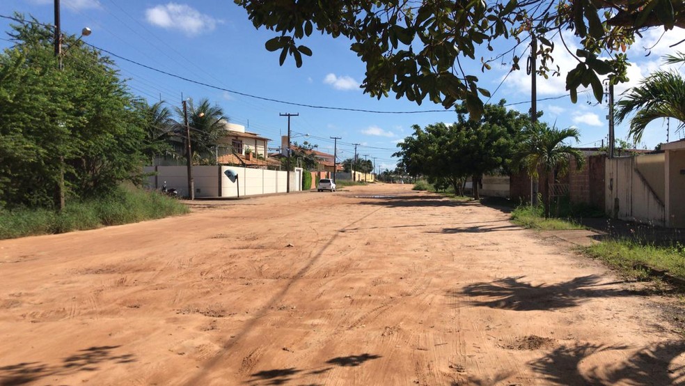 Bandidos rendem família e levam 3 carros e 8 TVs durante arrastão em casa  na Zona Sul de Natal | Rio Grande do Norte | G1
