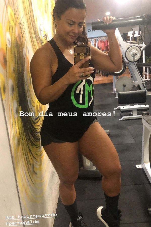 Viviane Araújo em foto no Instagram (Foto: reprodução/instagram)