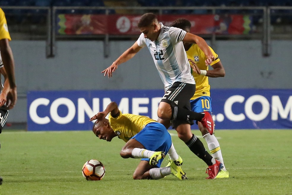 Brasil caiu diante da Argentina no último Sul-Americano Sub-20 — Foto: Efe