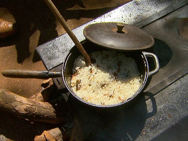 G1 - 'Queima do Alho' resgata tradição do tropeiro na Festa do