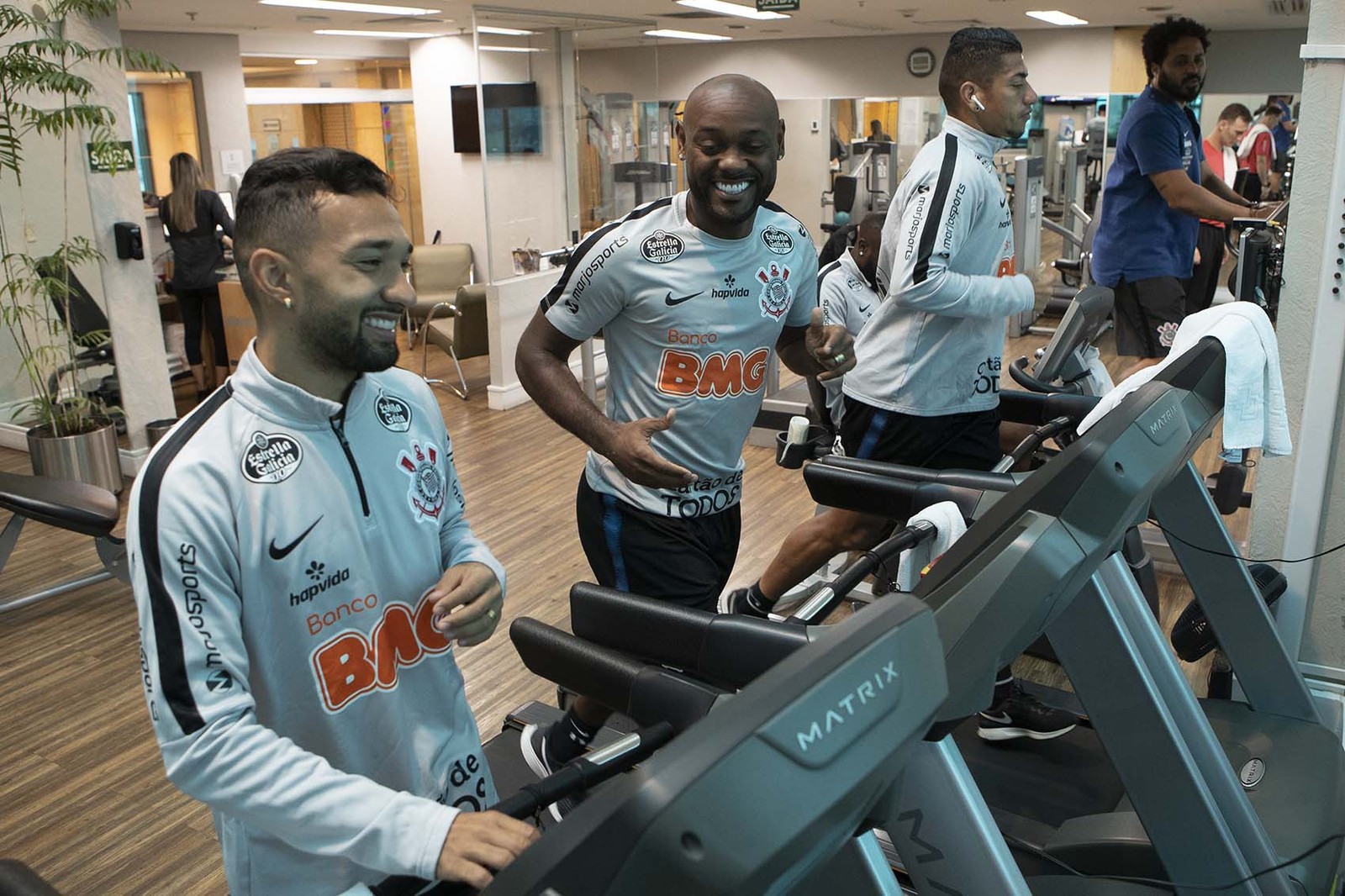 Corinthians inicia preparação em Porto Alegre para enfrentar o Grêmio
