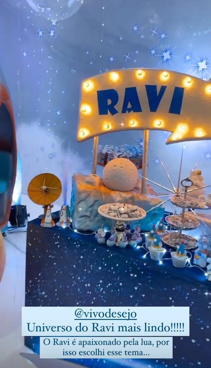 Festa de Ravi tema o tema universo (Foto: Reprodução / Instagram)