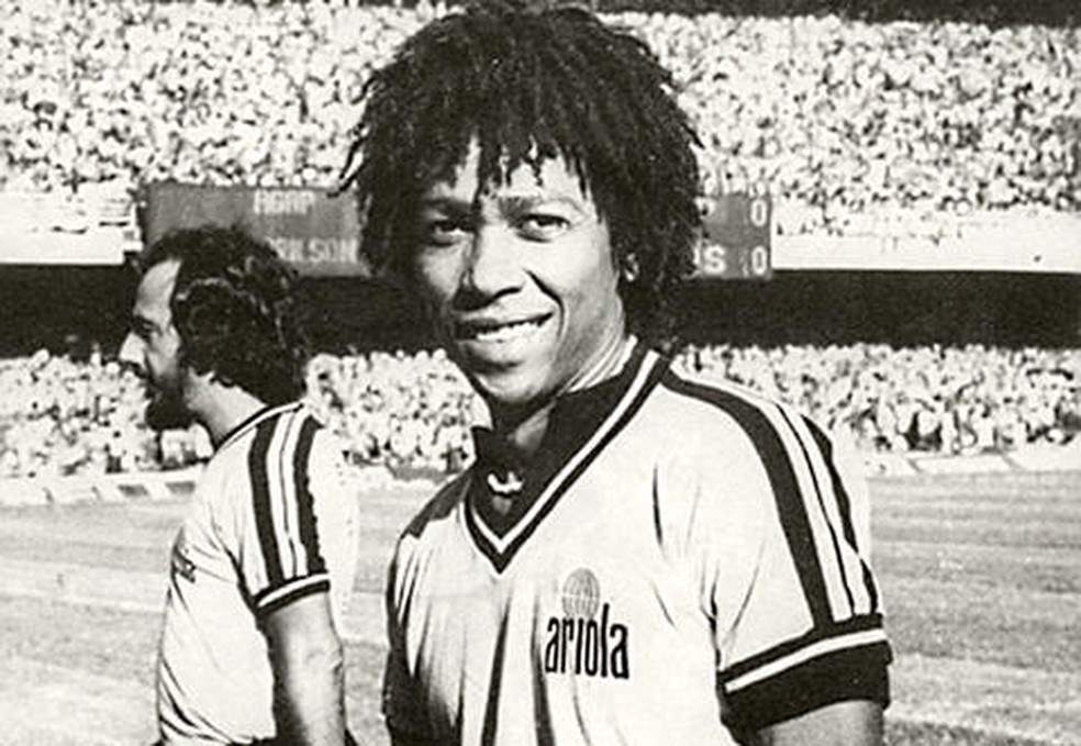 Julio Iglesias No Gol Safadao No Ataque Conheca Famosos Que Tentaram Carreira No Futebol Futebol Ge
