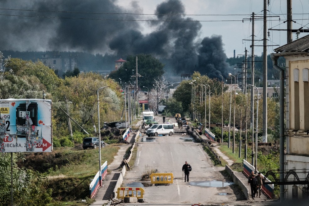 Região destruída da cidade de Kharkiv em 24 de setembro de 2022 — Foto: Yasuyoshi CHIBA / AFP