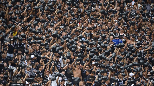 Torcida do Corinthians em Itaquera