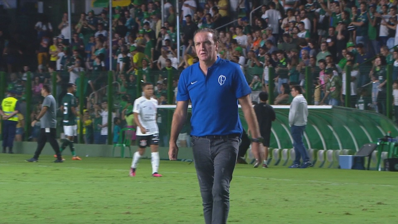 Cuca estreia no Corinthians e Inter vence o Flamengo com gols de ex-cruzeirense