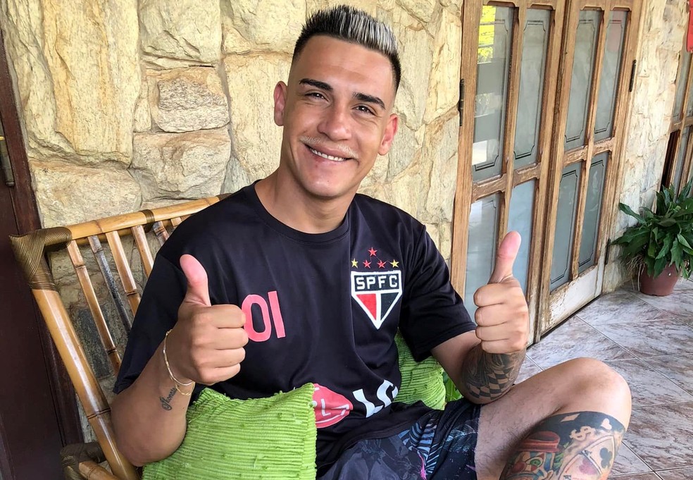 Jhonny Lopes da Silva morreu durante uma internação compulsória em Araras — Foto: Reprodução/Facebook