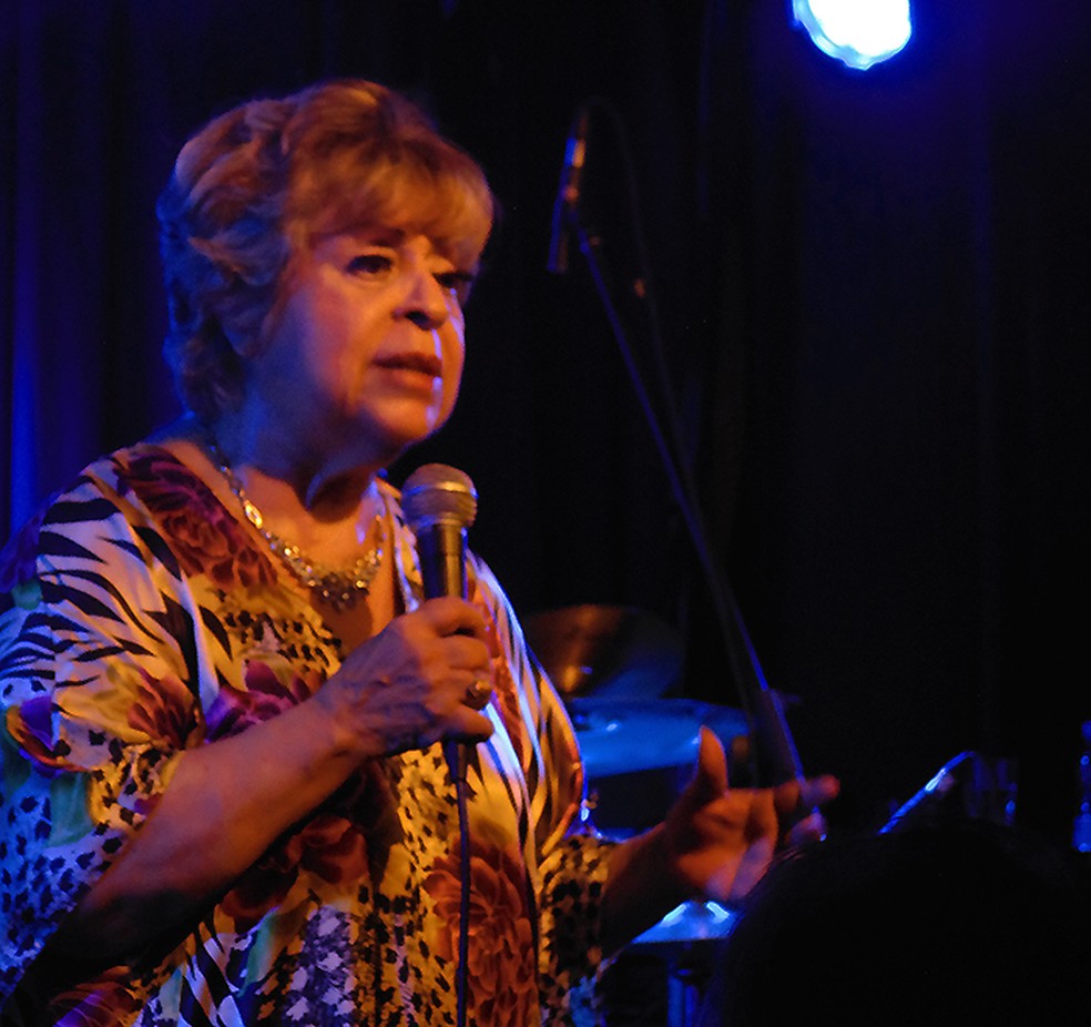 lenyshow75anos4 - Aos 75 anos de vida e 60 de carreira, Leny Andrade ainda é a sensação e dá show