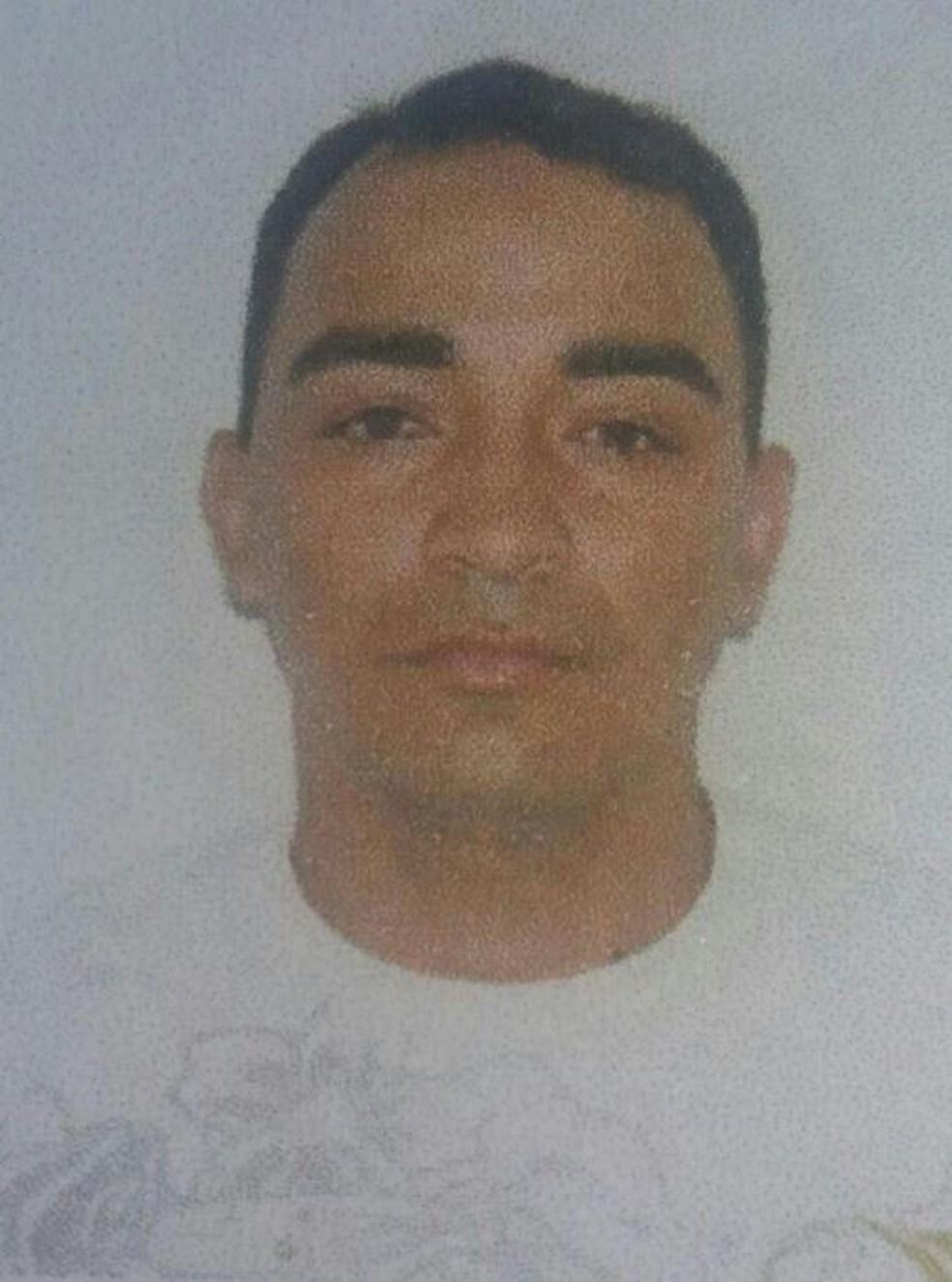  Edmilson Fernandes da Silva, de 38 anos, morreu no local (Foto: Arquivo pessoal)