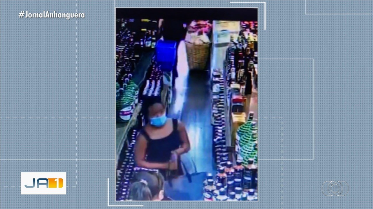 Vídeo mostra mulheres furtando bebidas em loja de conveniência de Goiânia