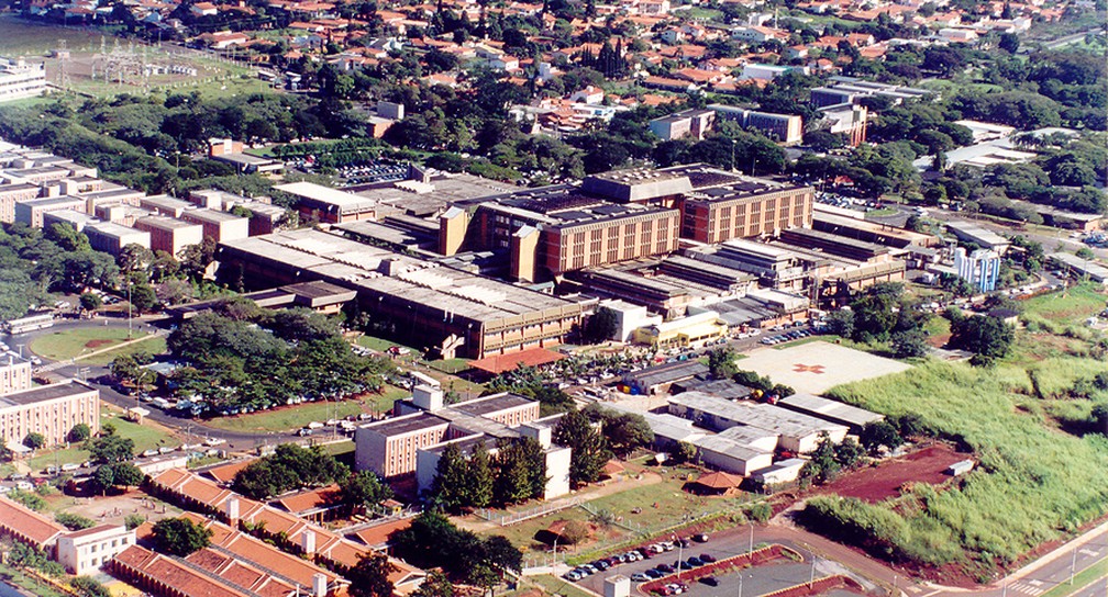 O Hospital de Cl&iacute;nicas da Unicamp, em Campinas, inicia testes da vacina chinesa contra o coronav&iacute;rus. &mdash; Foto: Caius Lucilius / HC da Unicamp