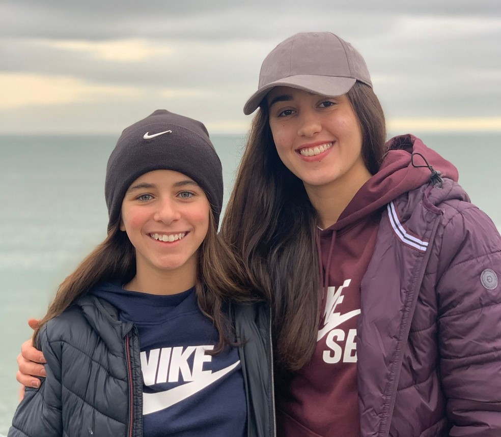 Malu e a irmã Maria Antônia Gaspar, jogadoras do Braga — Foto: Divulgação