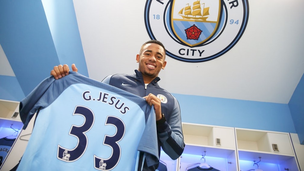 Gabriel Jesus Manchester City apresentação — Foto: Divulgação/Site oficial do City