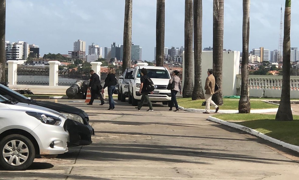 Comitiva da OEA visita o PalÃ¡cio dos LeÃµes, sede do governo do MaranhÃ£o, em SÃ£o LuÃ­s â€” Foto: Sidney Pereira/TV Mirante