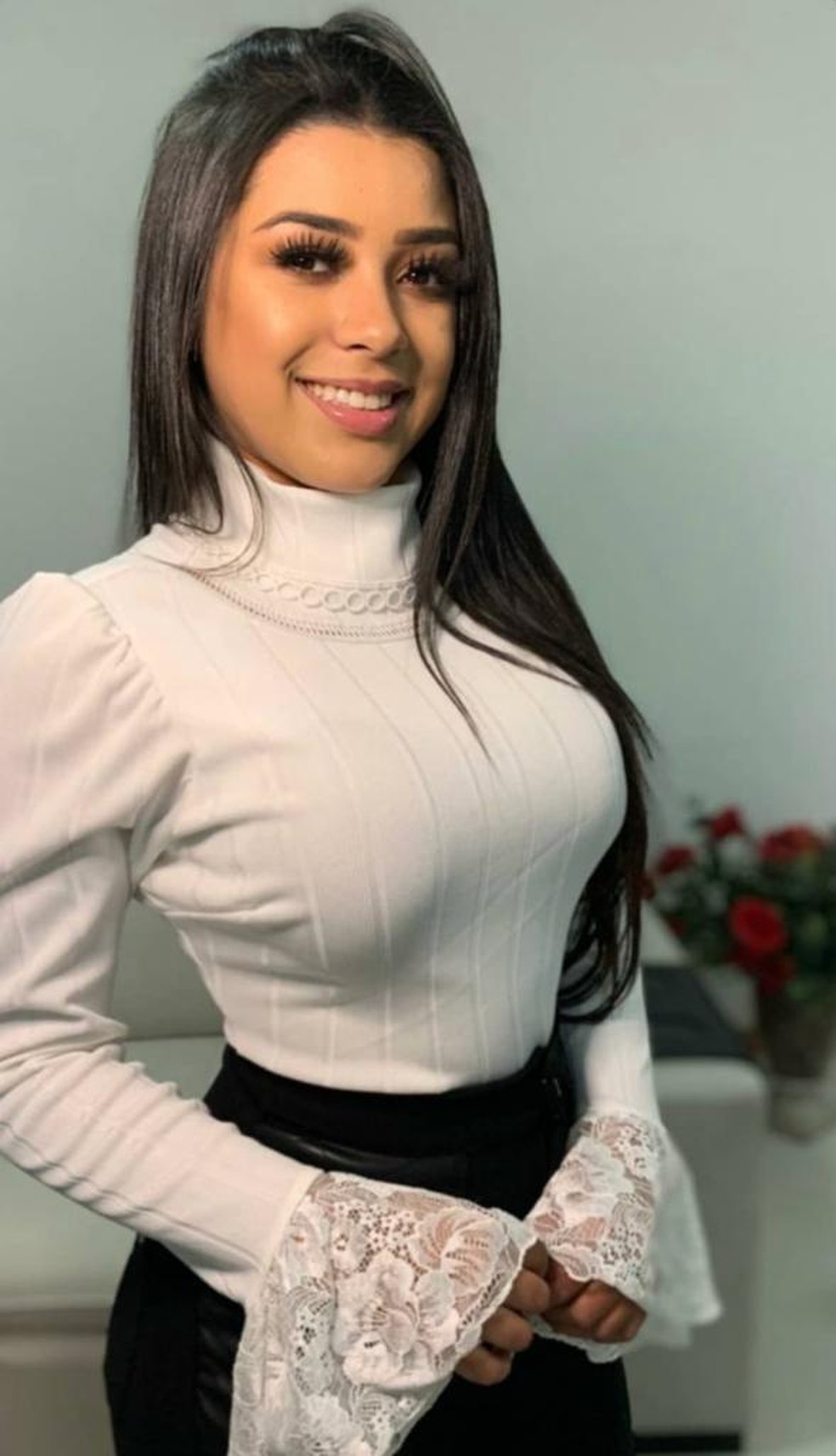 Vítima de feminicídio, Ana Julia dos Santos Floriano tinha 19 anos quando foi morta. — Foto: Redes Sociais/Divulgação