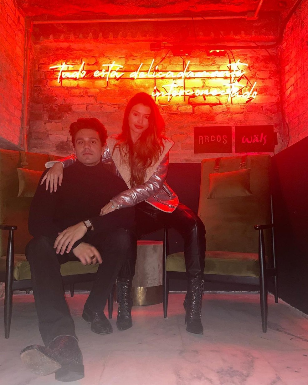 Luan Santana e Izabela Cunha — Foto: Reprodução/Instagram