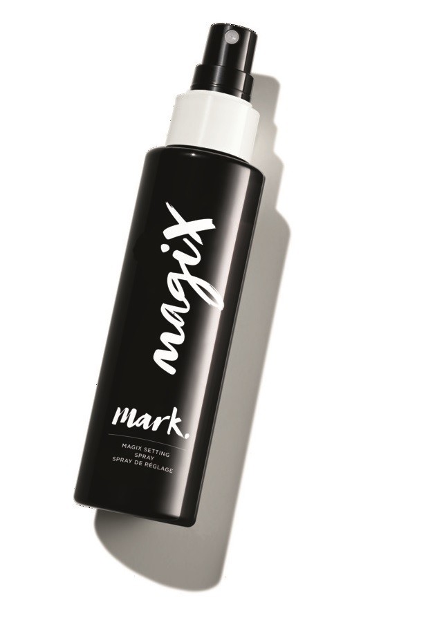 Magix Spray Preparador e Fixador de Maquiagem, Avon, R$27,99 (Foto: Divulgação)