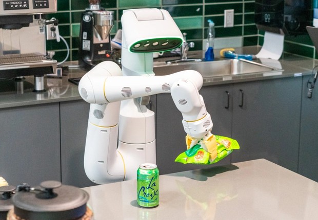 Google está treinando seus robôs para pensarem por si só (Foto: Reprodução/TechCrunch/Haje Kamps)