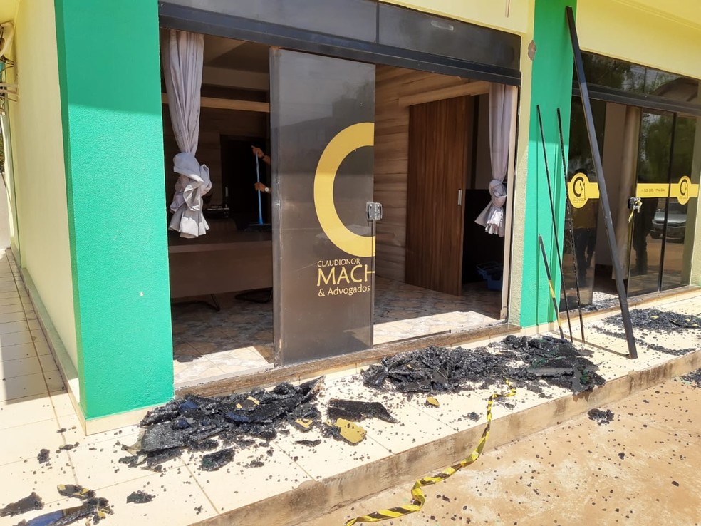 Dono do estabelecimento &eacute; candidato a vereador da cidade  &mdash; Foto: Blog JB Not&iacute;cias