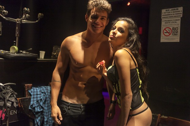 Antônio e Mayla nos bastidores do Paparazzo (Foto: Anderson Barros/Paparazzo) Antônio e Mayla nos bastidores do Paparazzo (Foto: Anderson Barros/Paparazzo)