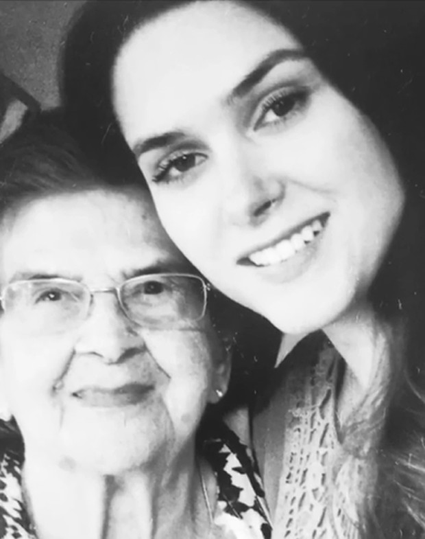 Fernanda Machado e sua avó Maria (Foto: Reprodução Instagram)