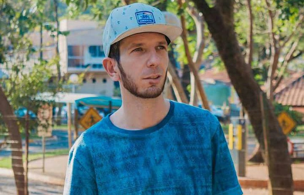 Luis Fernando Moura foi enterrado por volta de 17h no Cemitério da Saudade de Piracicaba (Foto: Reprodução/Facebook)