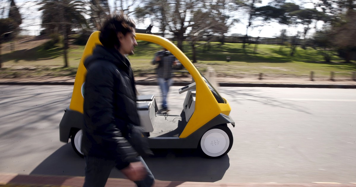 Auto Esporte - Argentinos testam protótipo de carro que dirige sozinho em Buenos  Aires