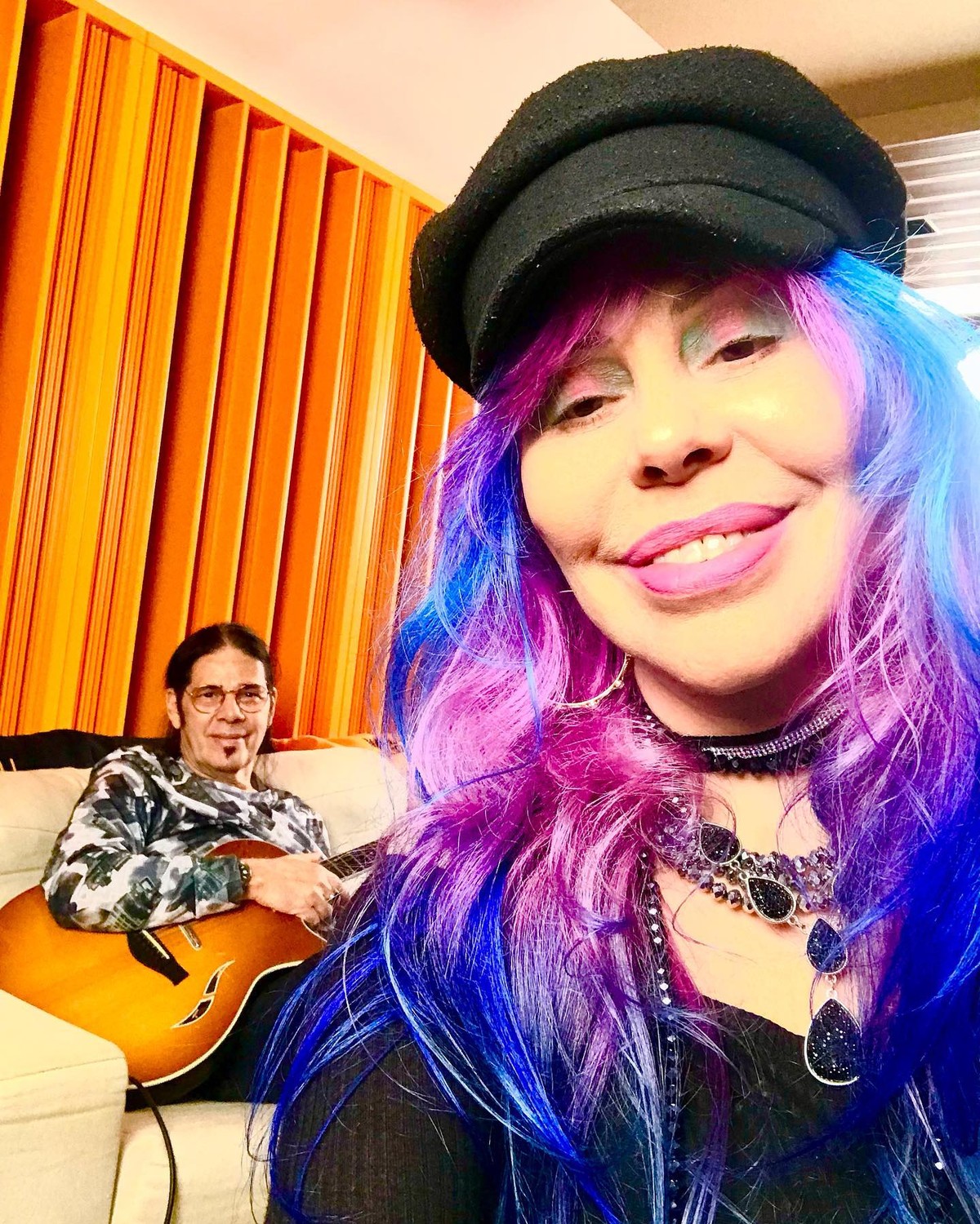 Display de Child do Brasil com Pepeu Gomes gera álbum ao vivo