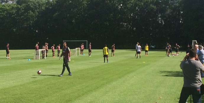 Treino de finalizações no São Paulo. Veja quem se destacou