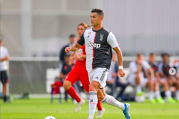 O jogador de futebol Cristiano Ronaldo em ação pela italiana Juventus (Foto: Instagram)