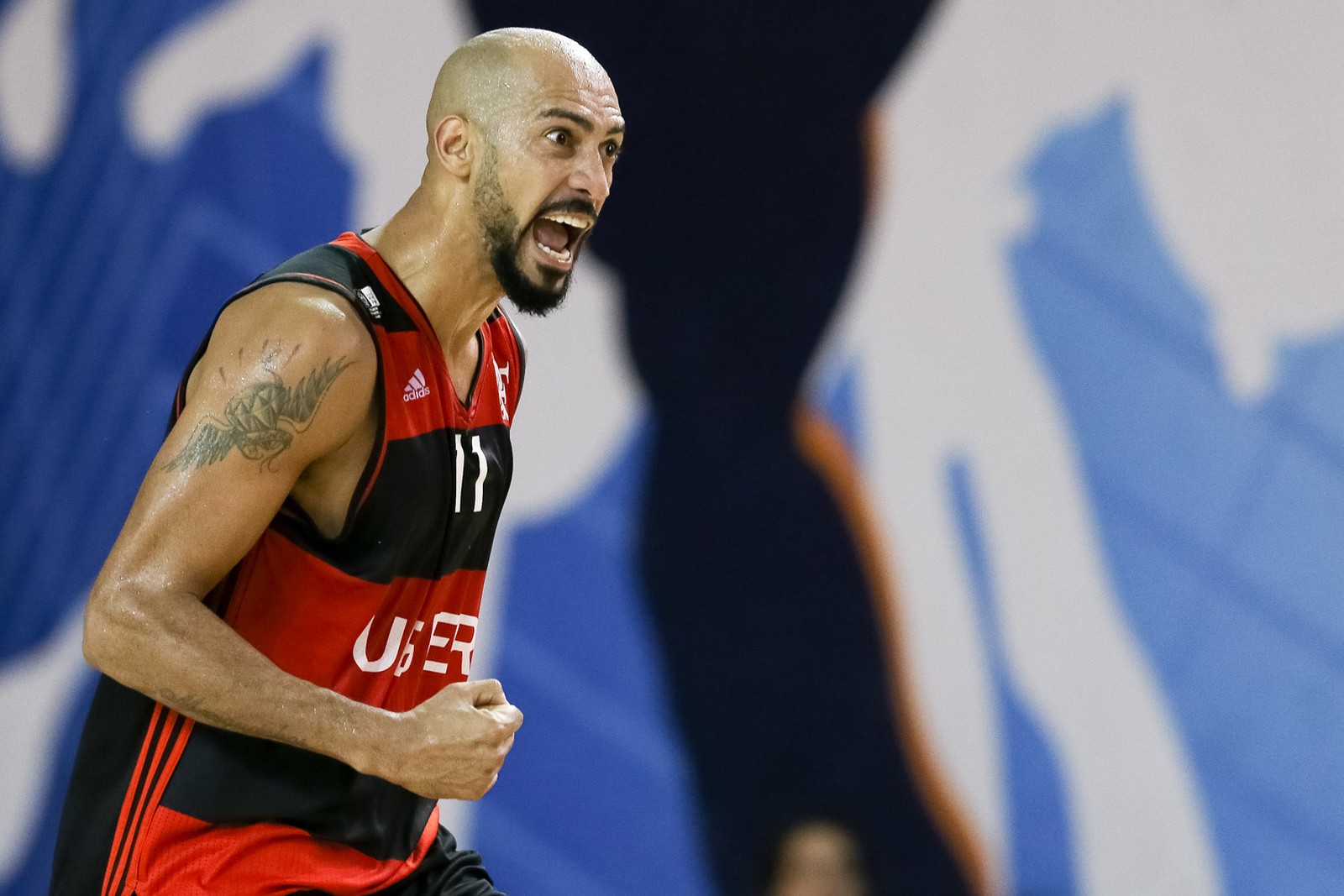 Cestinha do Flamengo, Marquinhos renova contrato por mais duas temporadas