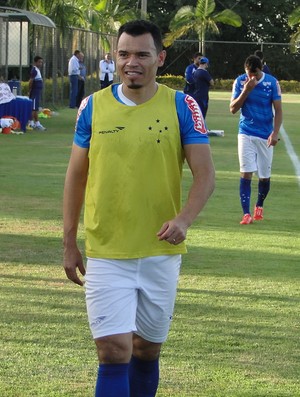 Lateral Ceará será reavaliado à tarde, mas deve jogar contra o Vasco na 4ª