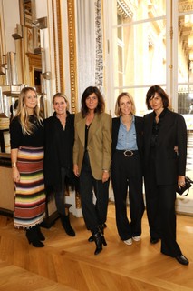 Jennifer Neyt, Yasmin Kayser, Emmanuelle Alt, Aleksandra Woroniecka e Anastasia Barbieri