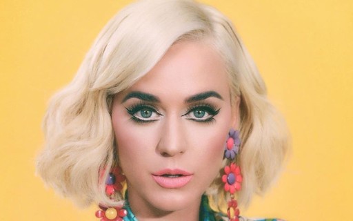 Katy Perry diz que gravidez "não foi acidente" - Quem | QUEM News