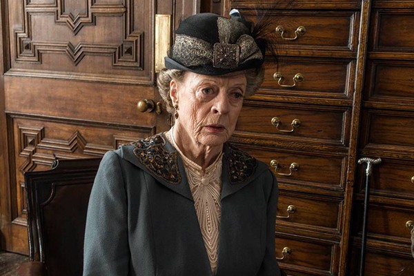 Maggie Smith em Downton Abbey (Foto: Divulgação)