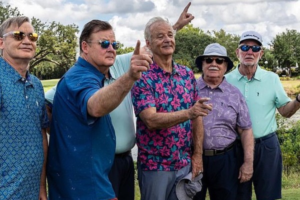 O ator Bill Murray com alguns de seus irmão, incluindo Ed Murray, de camisa verde e boné (Foto: Instagram)