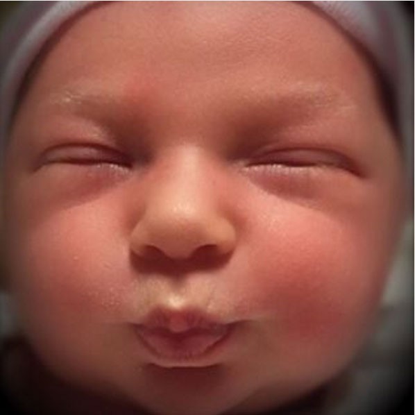 Lucca recém-nascido (Foto: Reprodução - Instagram)