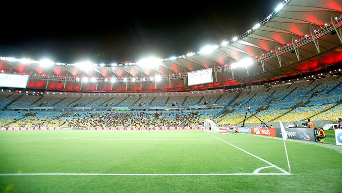 Fla arrecada em 2014 quase a metade do mesmo período em 2010