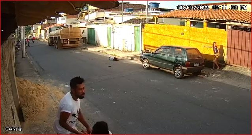 O acidente aconteceu no bairro Solimões, na Região Norte de Belo Horizonte — Foto: Redes sociais 