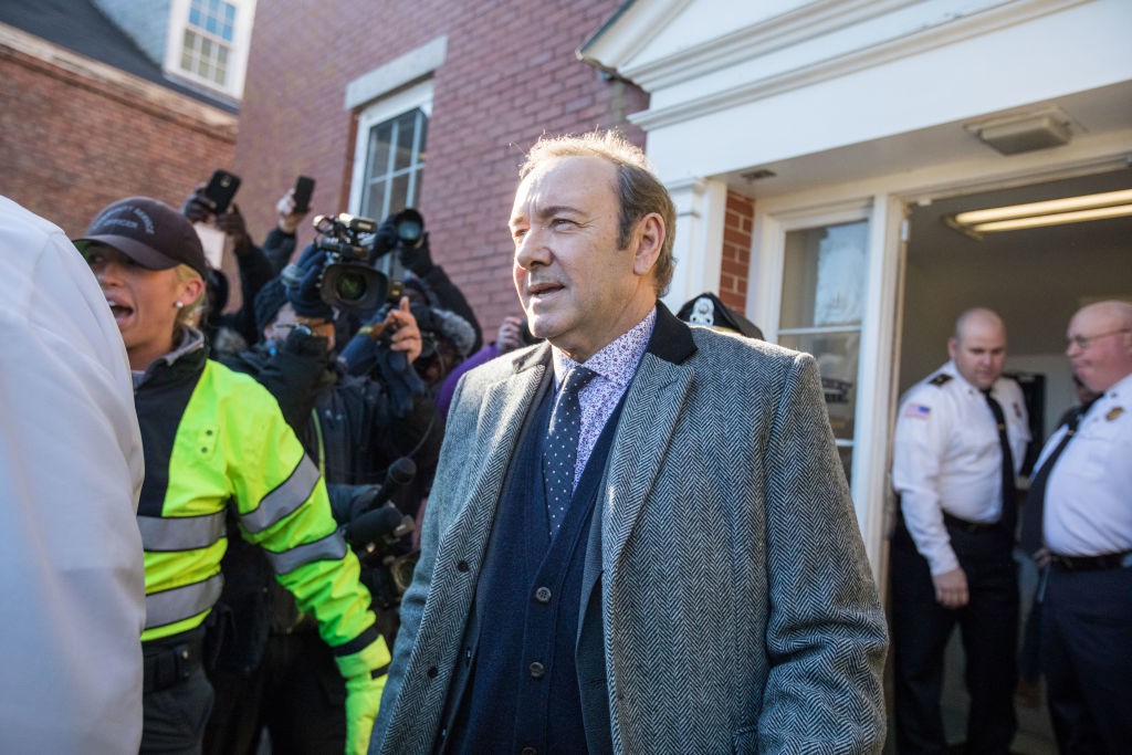 NANTUCKET, MA - JANUARY 07:  Actor Kevin Spacey leaves Nantucket District Court after being arraigned on sexual assault charges on January 7, 2019 in Nantucket, Massachusetts.  (Photo by Scott Eisen/Getty Images) (Foto: Getty Images)