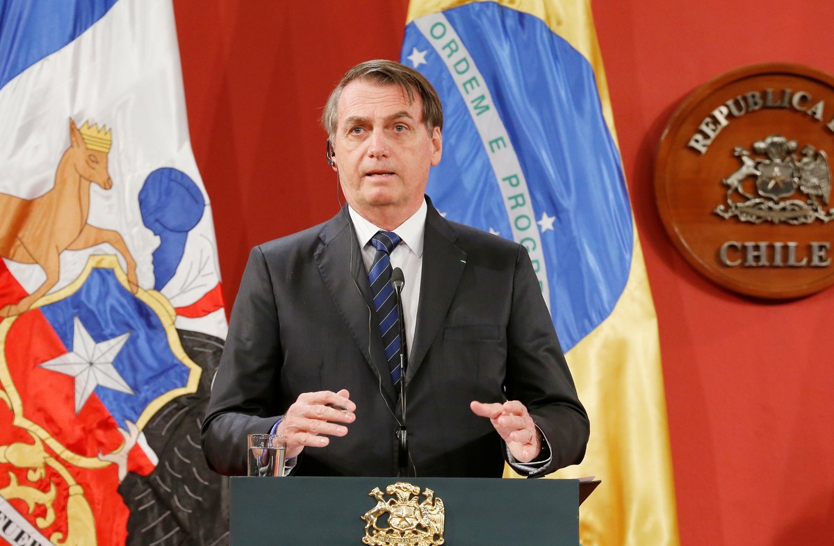 Bolsonaro regresa a Brasil tras viaje a Chile |  política