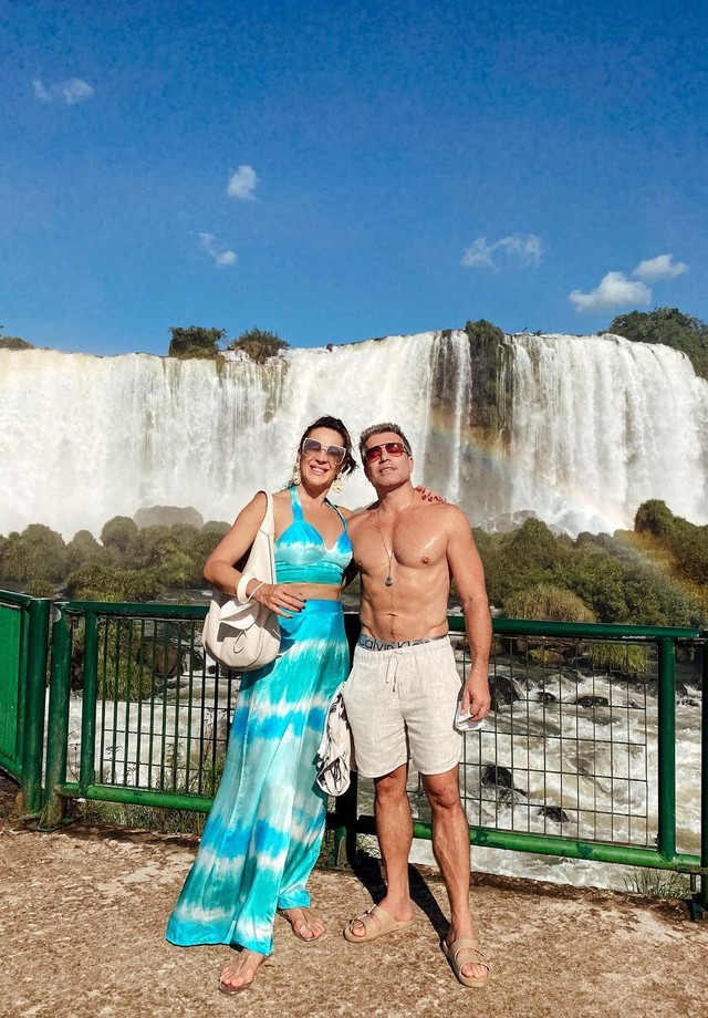 Jarbas Homem de Mello e Claudia Raia em Foz do Iguaçu  (Foto: Reprodução/Instagram)