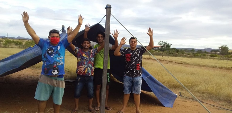 Ciganos dizem que não vão usar a violência, mas permanecerão unidos pacificamente em busca de direitos — Foto: Arquivo Pessoal / Comunidades Ciganas de Sousa