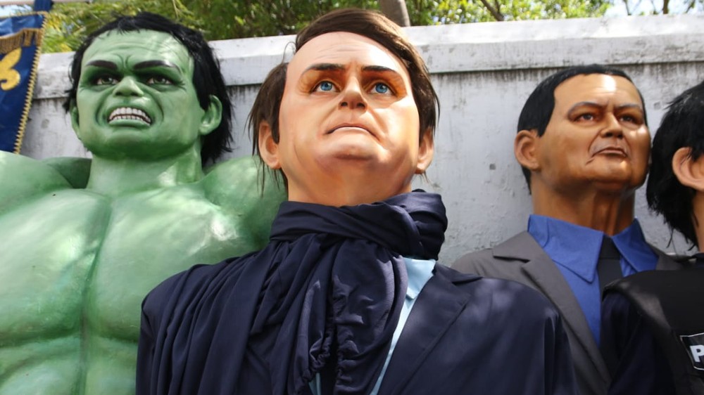 Apoteose dos bonecos gigantes no carnaval de Olinda