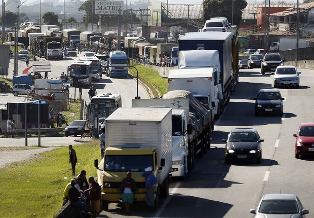 Camiones, Carga, Marina (Foto: Thomas Silva / Agoncia Brasil)