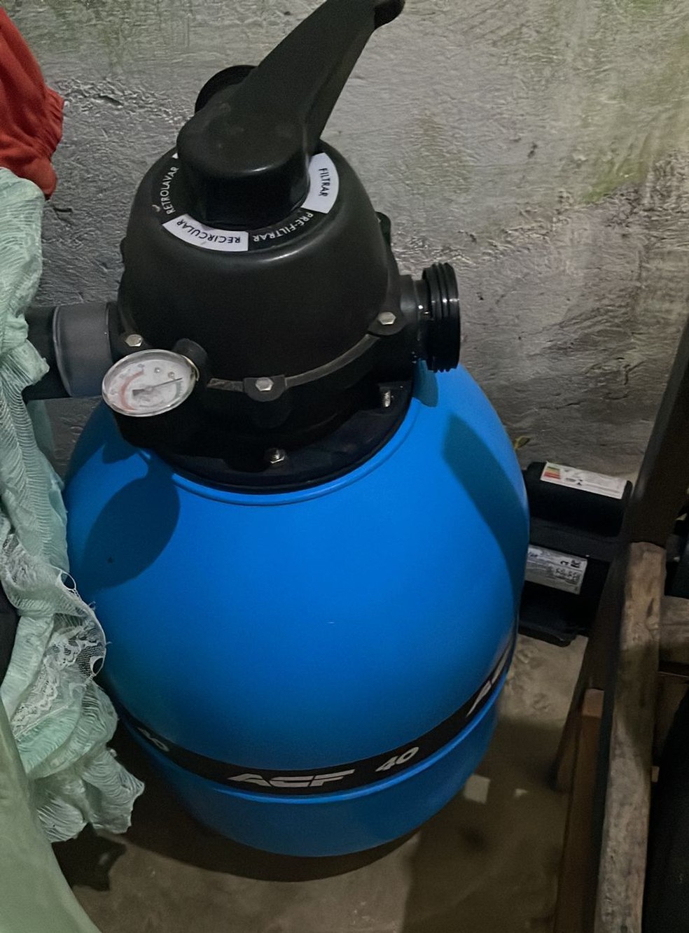 Bomba de piscina também foi levado das casas invadidas em Marechal Deodoro e Pilar, AL — Foto: Polícia Civil de Alagoas