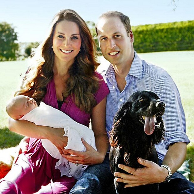 Pai De Kate Middleton Faz Primeira Foto Oficial De Príncipe George Quem Quem News 