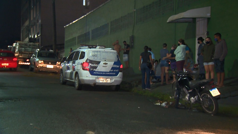 Luana Demonier foi morta em rua no bairro Vila Capixaba, em Cariacica. Ela voltava do trabalho.  — Foto: Reprodução/TV Gazeta